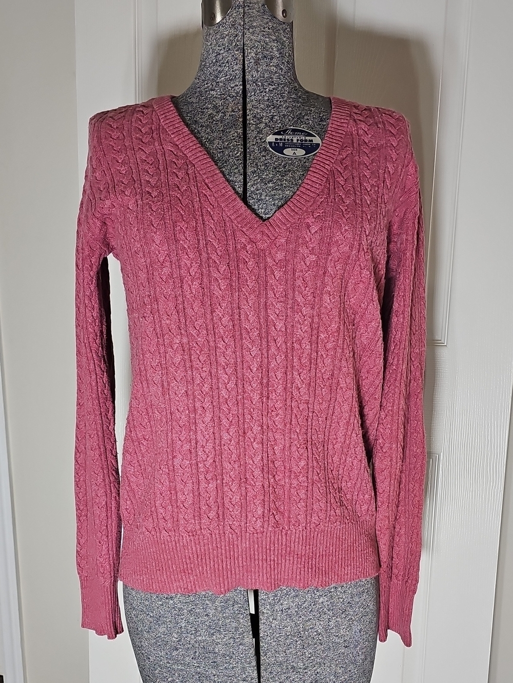 Eddie Bauer Rose V Neck Angora Rabbit Cashmere Blend Cable Knit Sweater Size M